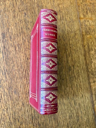 THE WORKS OF ALFRED LORD TENNYSON. POET LAUREATE. Selected and annotated by Francis T. Palgrave. TENNYSON. AFRED. LORD.