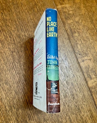NO PLACE LIKE EARTH. A Science Fiction anthology.