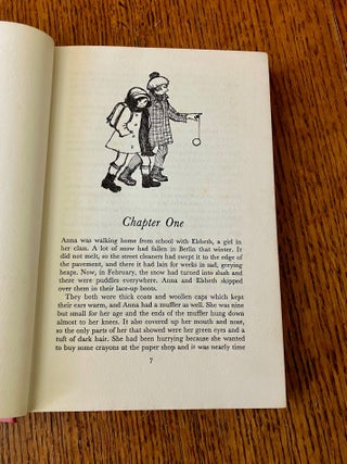 WHEN HITLER STOLE PINK RABBIT.